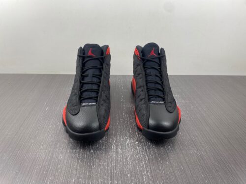 Alternative view of Air Jordan 13 “Bred”