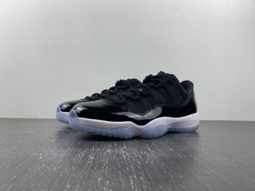 Air Jordan 11 “Space Jam”