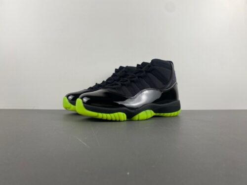 Air Jordan Black and Green
