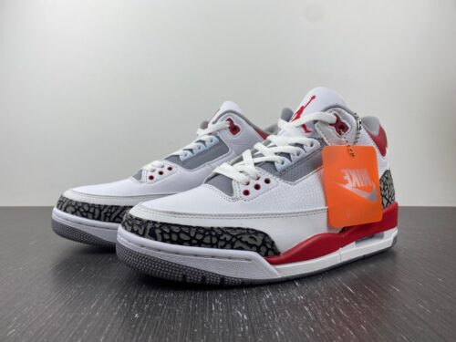 Air Jordan 3 OG “Fire Red”