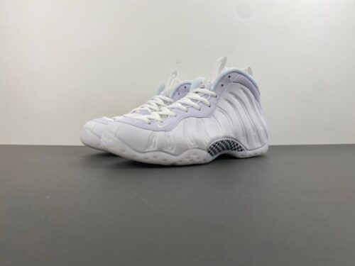 Nike Air Foamposite One “Triple White”
