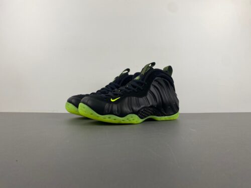 Nike Air Foamposite One “Volt”