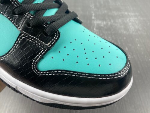 Alternative view of Nike SB x Diamond Dunk＂Tiffany＂