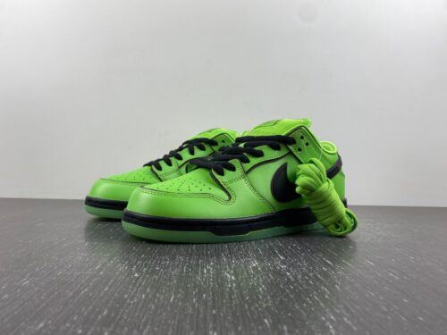 The Powerpuff Girls x Nike SB Dunk Low “Buttercup”