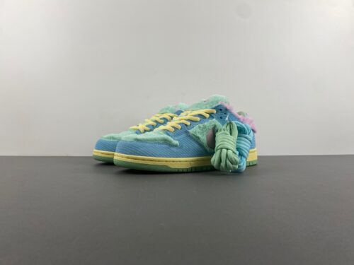 Verdy x Nike SB Dunk Low “Visty”