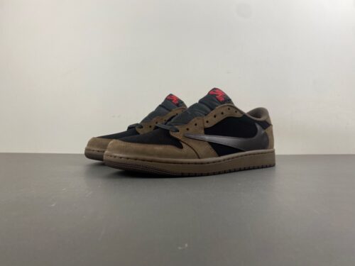 Travis Scott x Air Jordan 1 Low OG