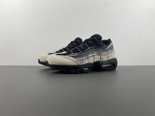 Comme des Garçons x Air Max 95 ”Grey ”