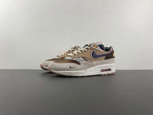 Nike Air Max 1 '87 Luxe University of Oregon PE