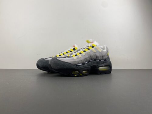 Undefeated x Nike Air Max 95 “Shanghai”