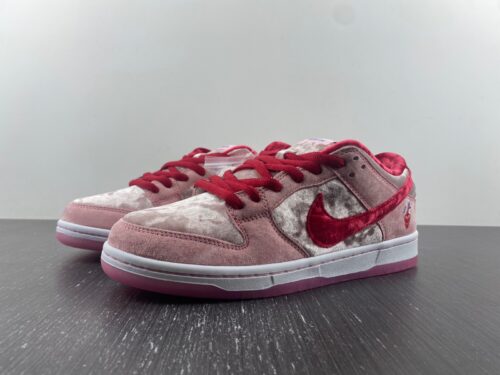 StrangeLove x Nike SB Dunk Low “Valentine’s Day”