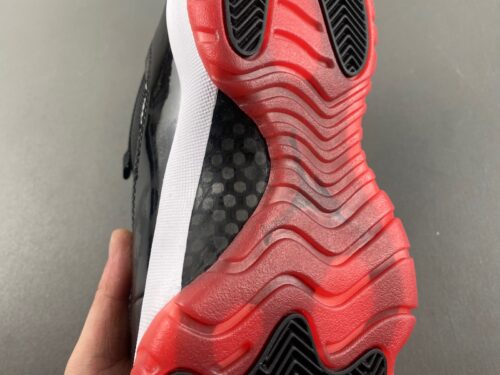 Alternative view of Air Jordan 11 Low “Bred”