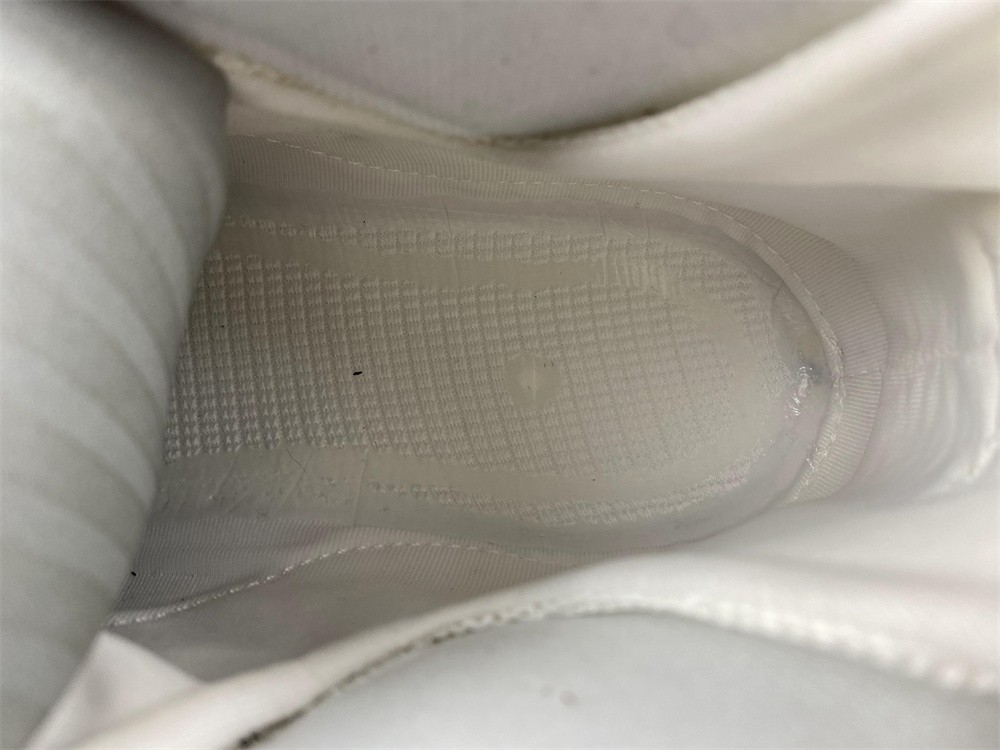 CDG x Nike Air Foamposite One White - Image 17