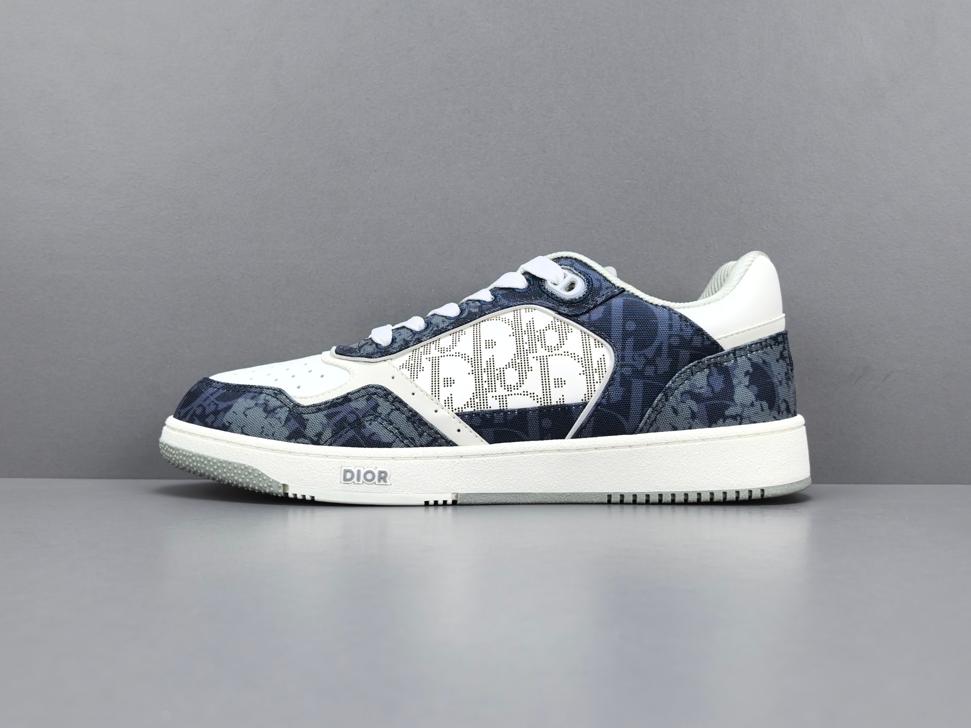 DIOR B27