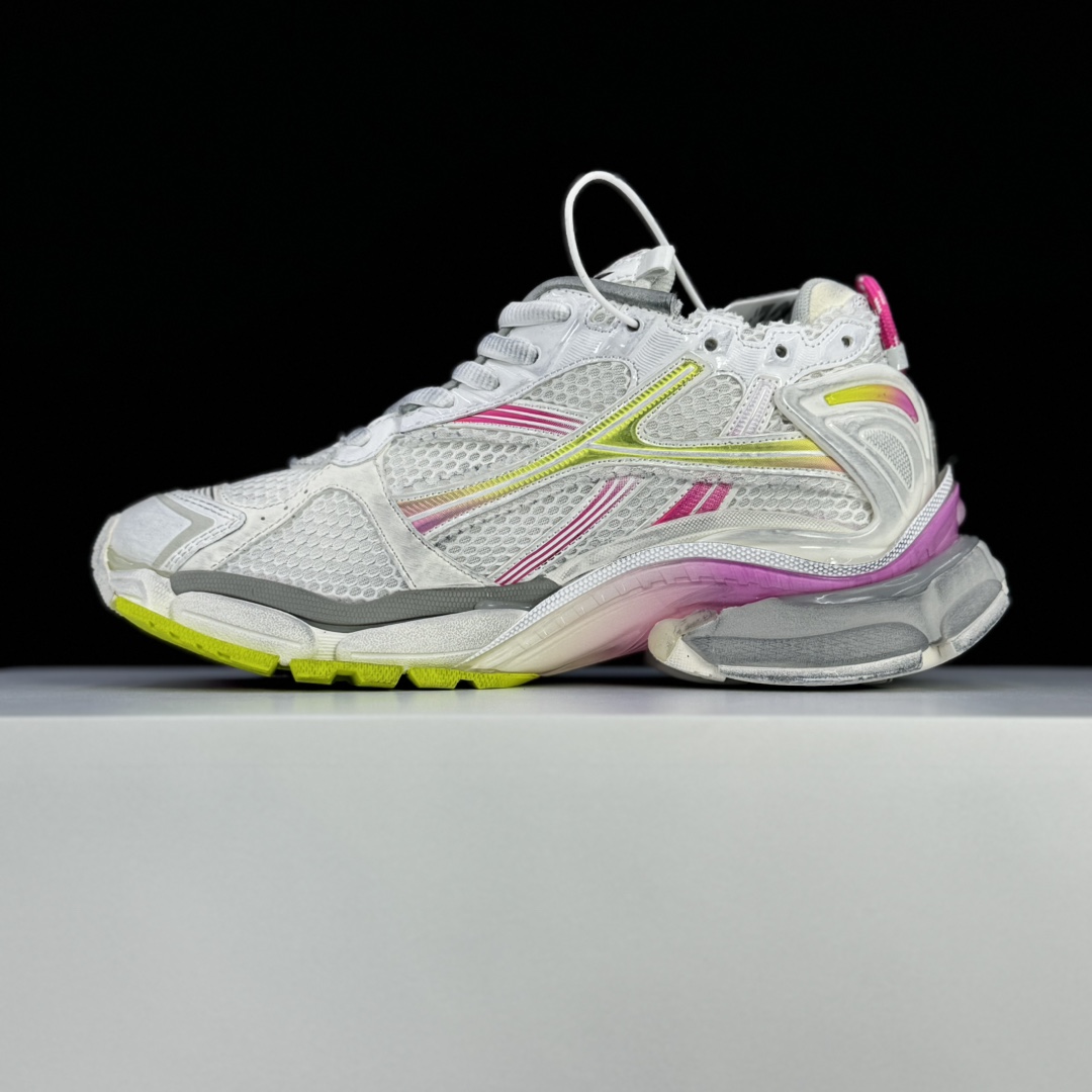 Balenciaga - Image 3