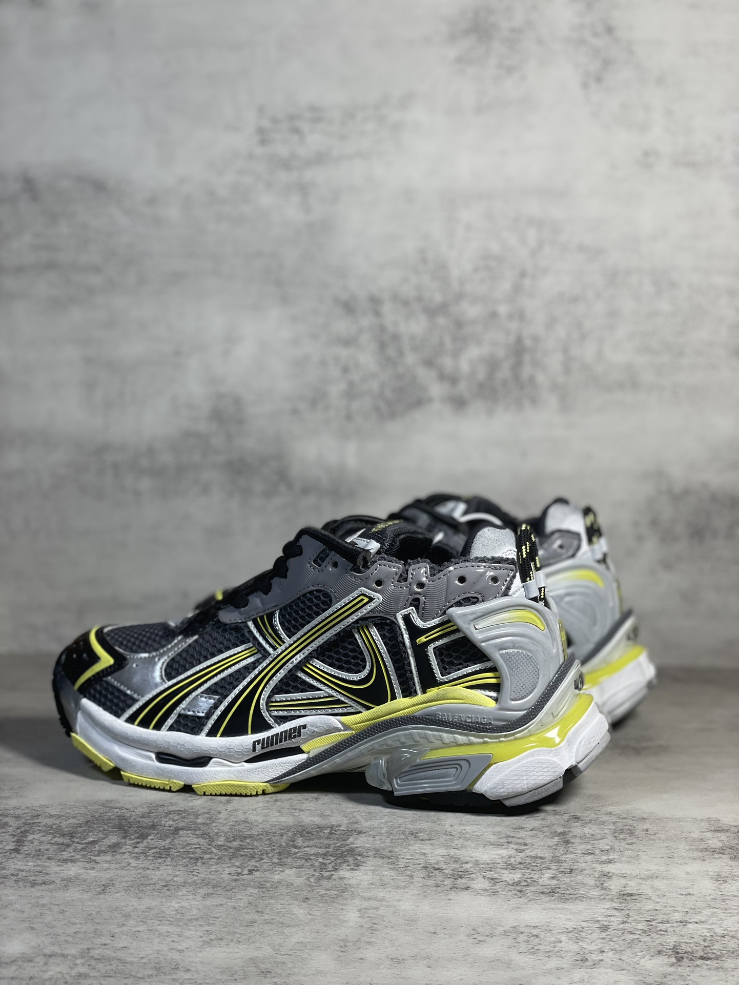 Balenciaga - Image 9