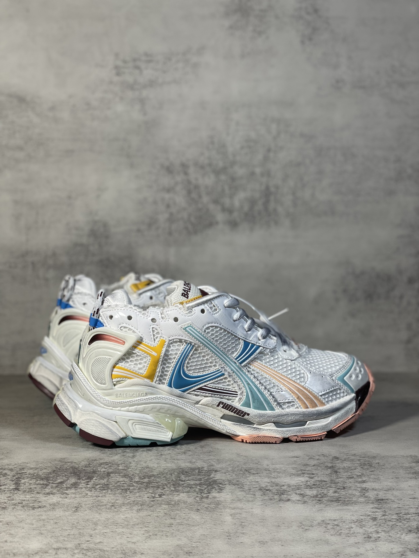 Balenciaga - Image 8