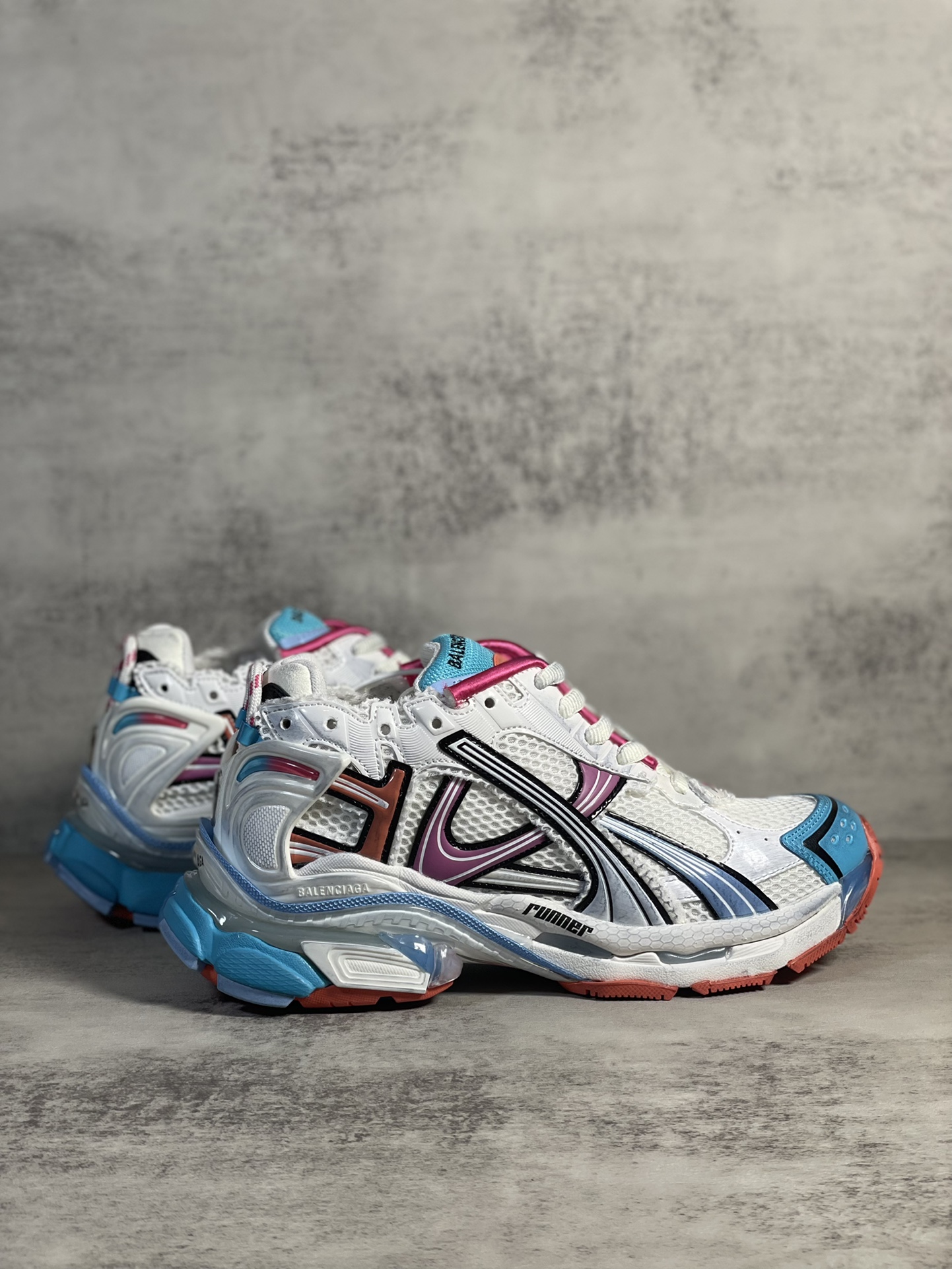 Balenciaga - Image 8