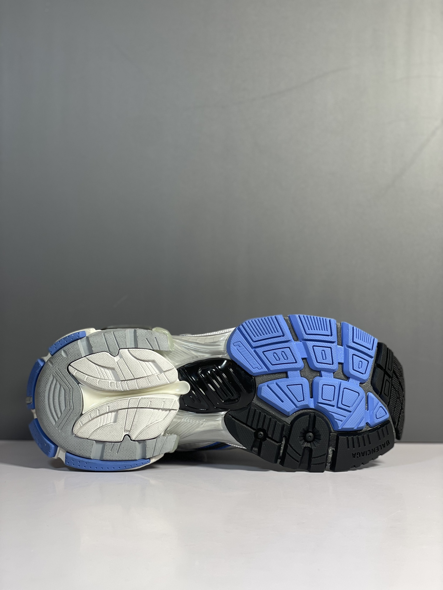 Balenciaga - Image 5