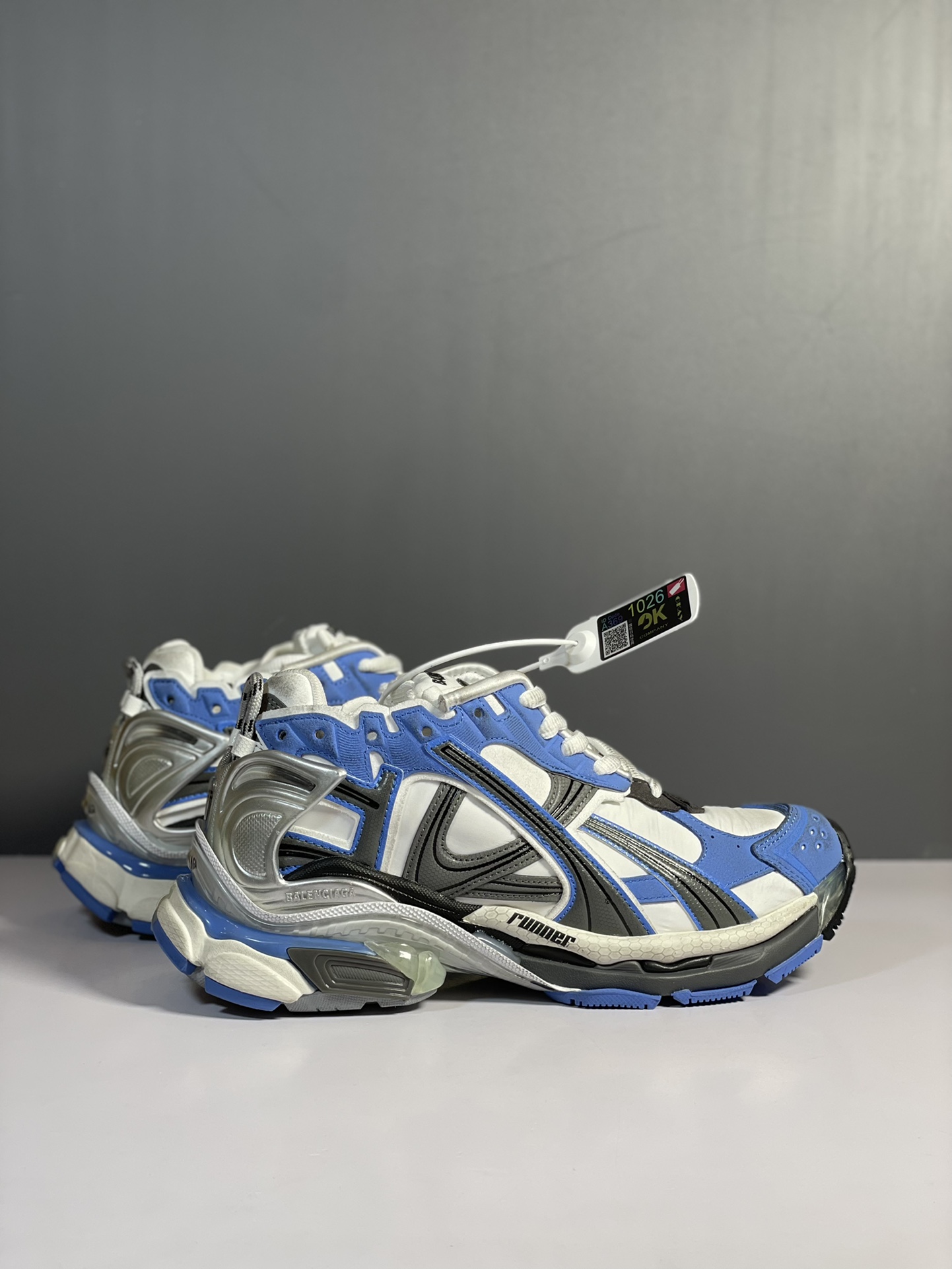 Balenciaga - Image 8