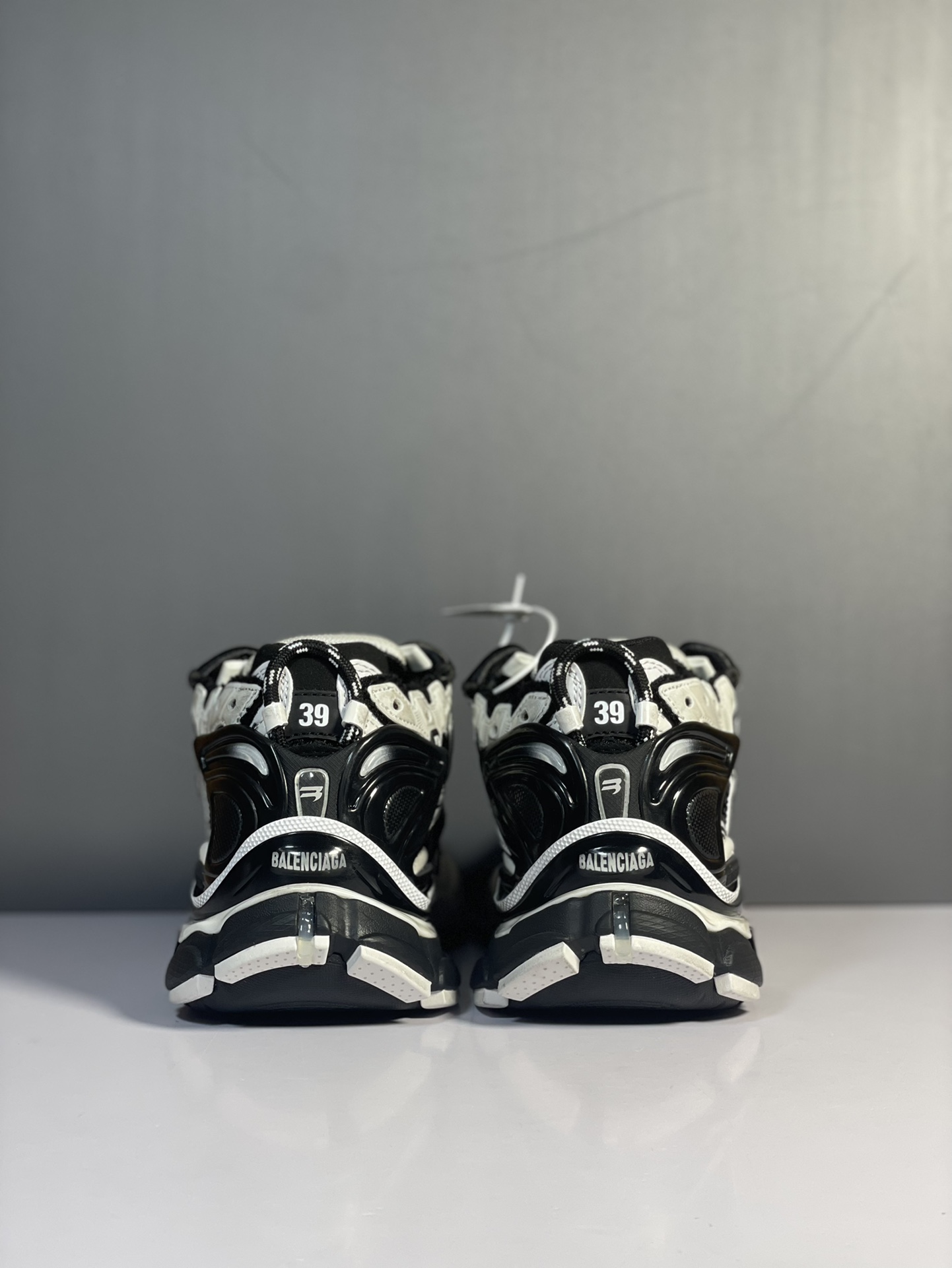 Balenciaga - Image 7