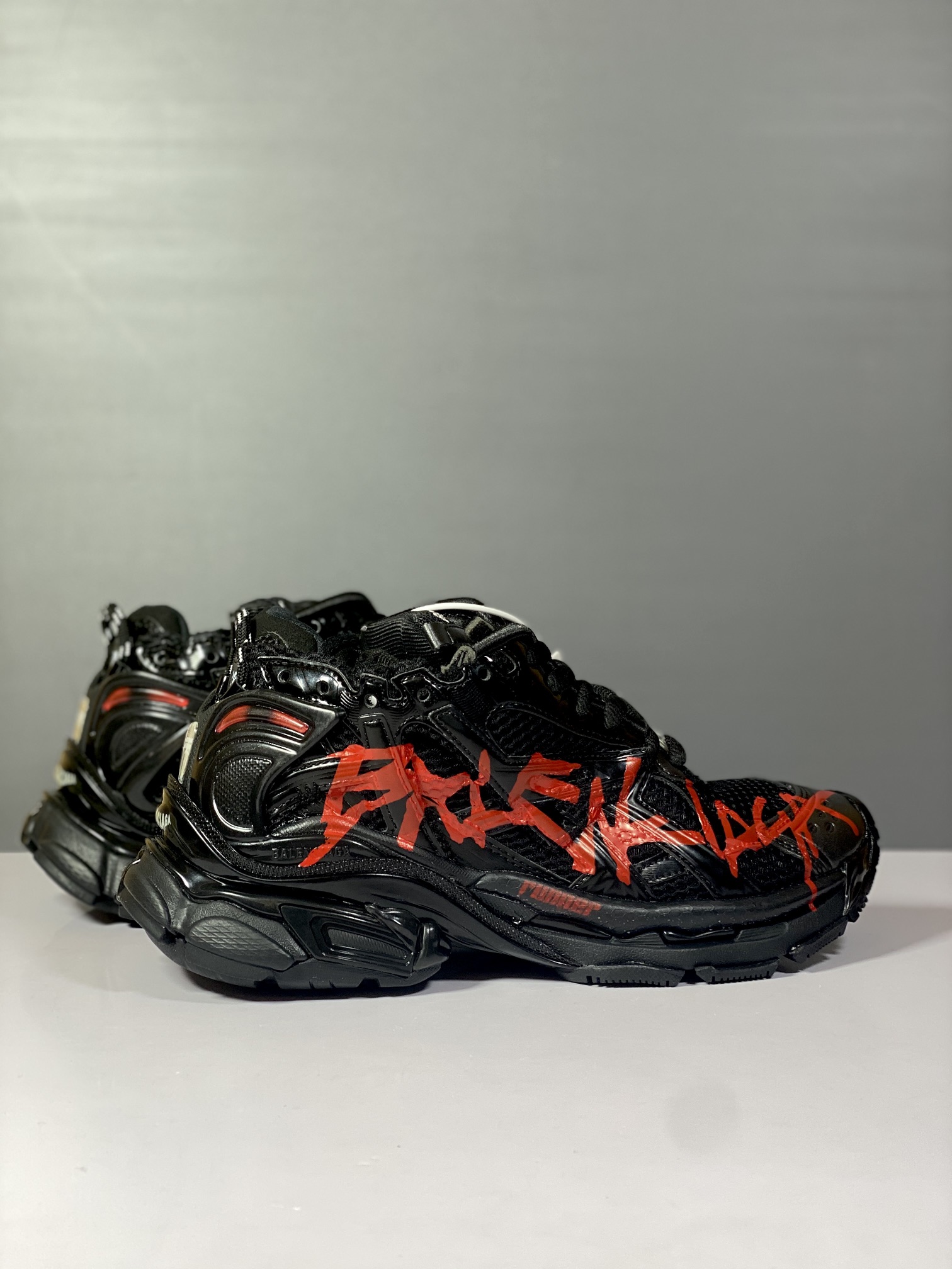Balenciaga - Image 8