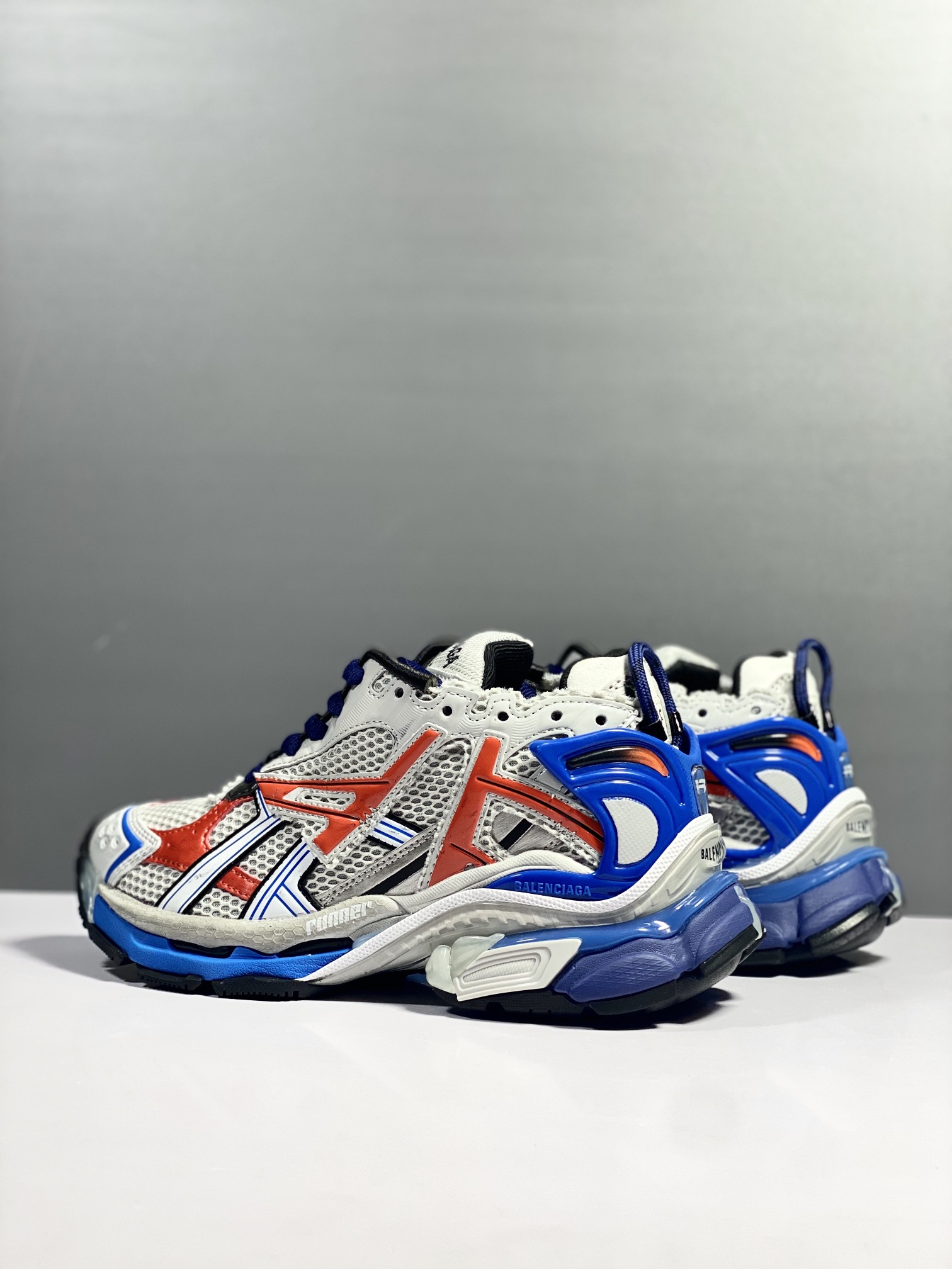 Balenciaga - Image 9