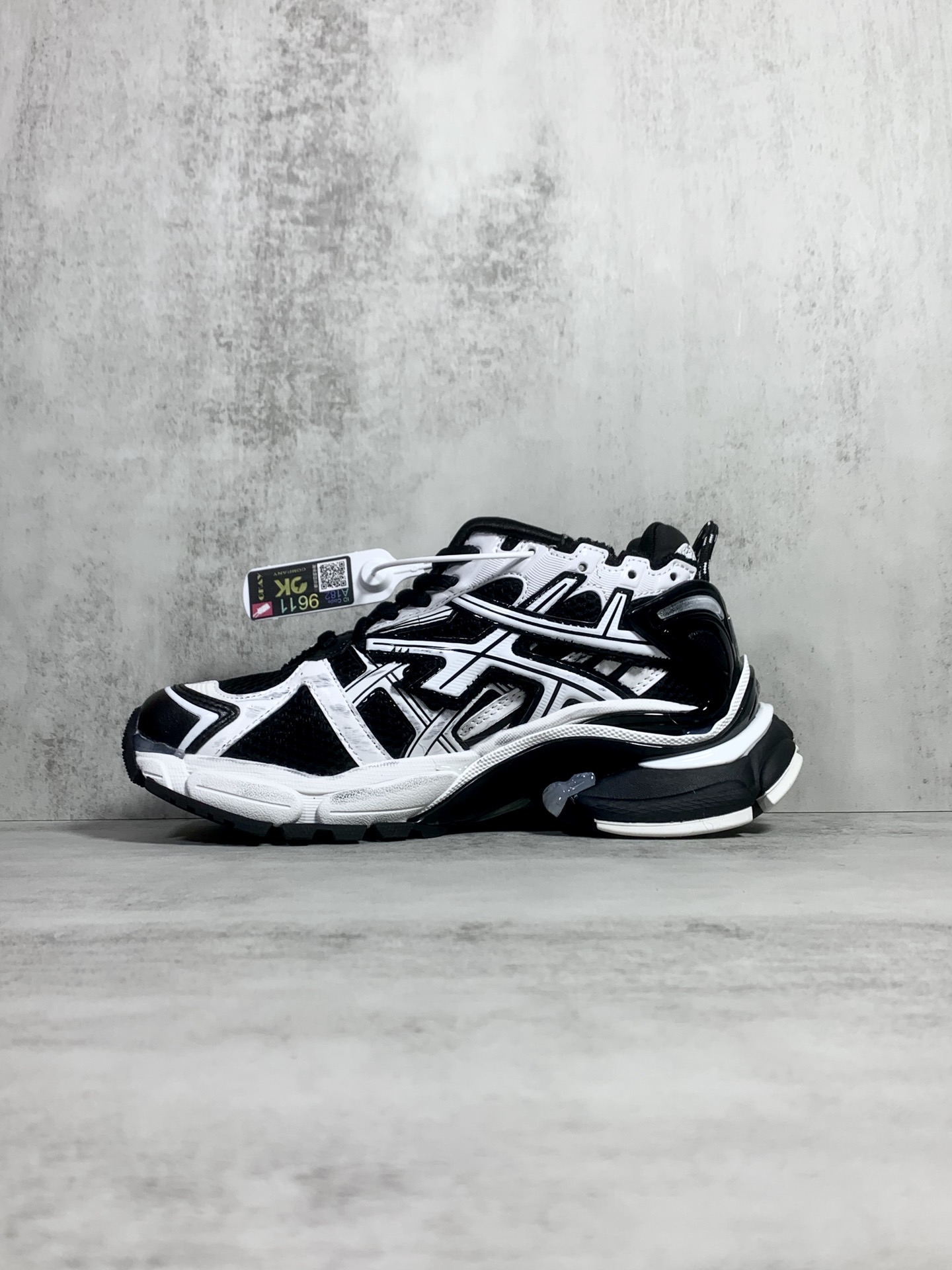 Balenciaga - Image 3