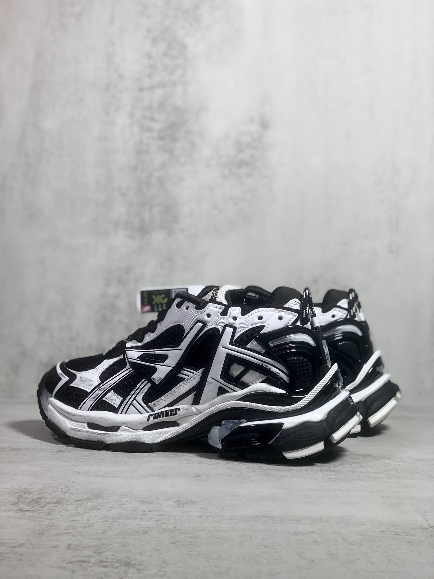 Balenciaga - Image 9