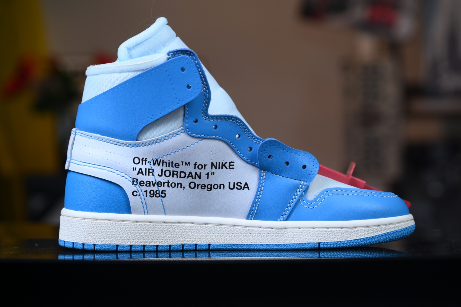 Off-White x Air Jordan 1 Retro High OG 'UNC' - Image 3