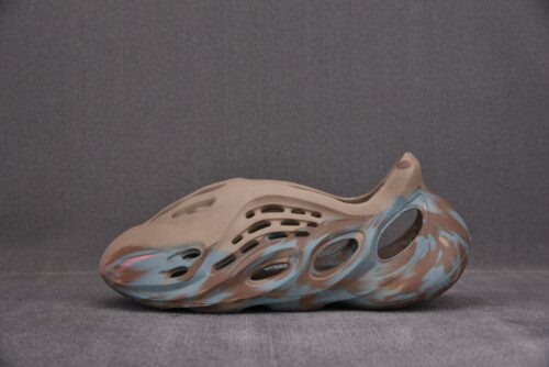 adidas Yeezy Foam Runner “MX Sand Grey”