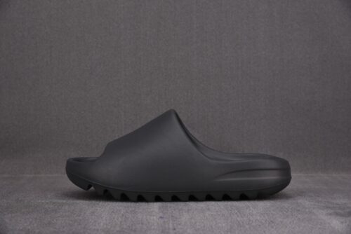 adidas Yeezy Slide “Onyx”