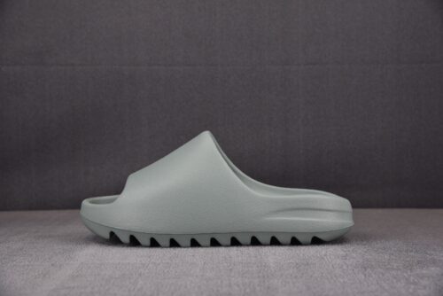 adidas Yeezy Slide “Salt”