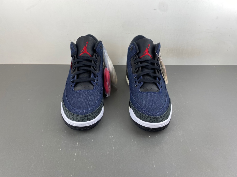 Levi’s x Air Jordan 3 “Raw Indigo Denim” - Image 3