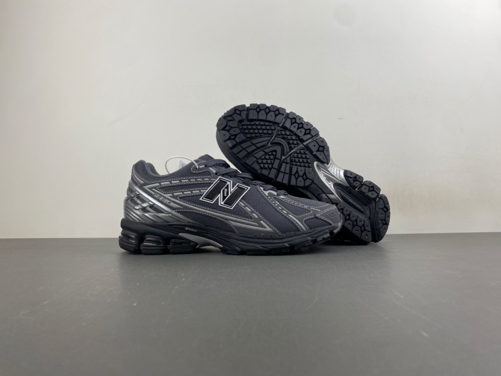 New Balance 1906 - Image 4