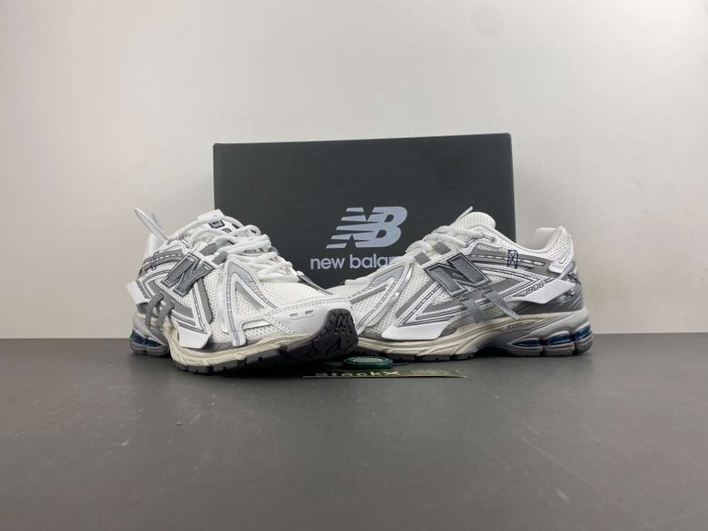 New Balance 1906 - Image 4