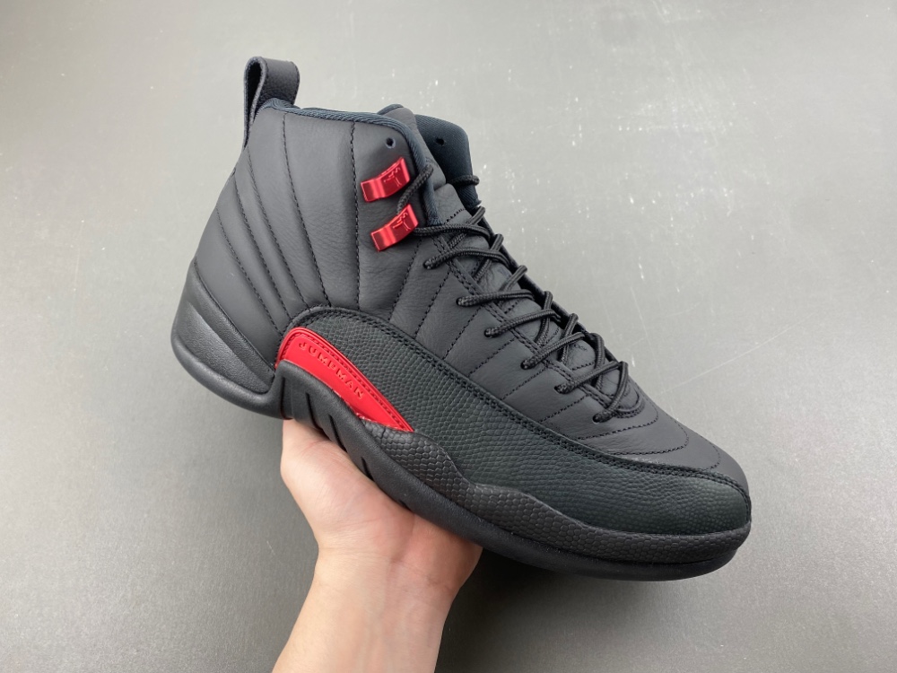 Air Jordan 12 “Bloodline” - Image 4