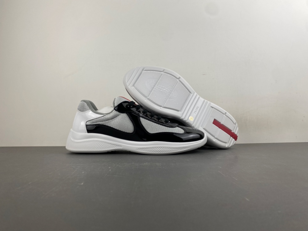 Prada - Image 4