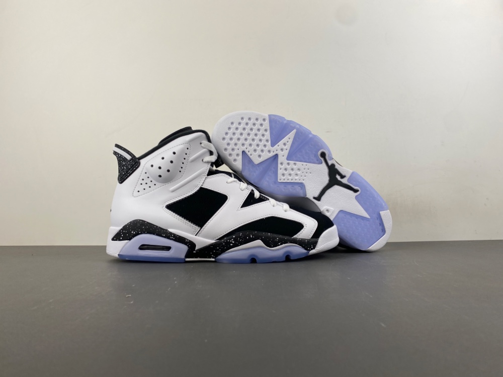 Air Jordan 6 “Oreo” - Image 4