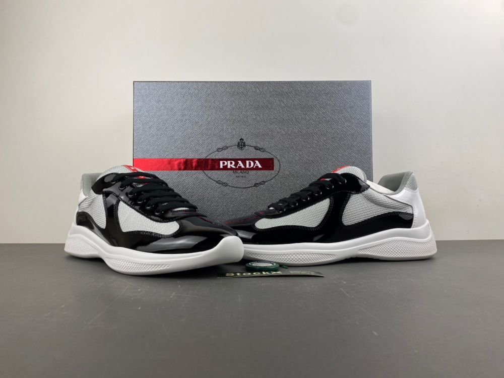 Prada - Image 5