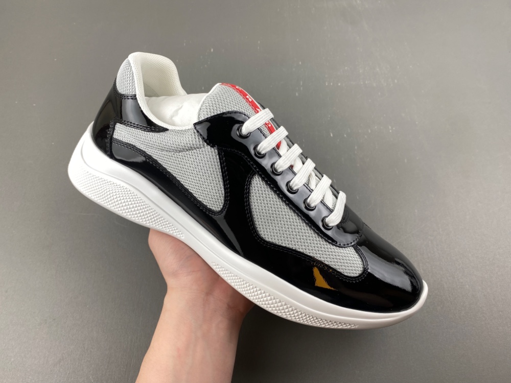 Prada - Image 6