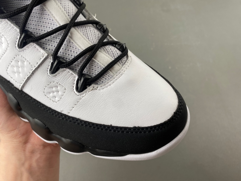 Air Jordan 9 OG “Space Jam” - Image 7
