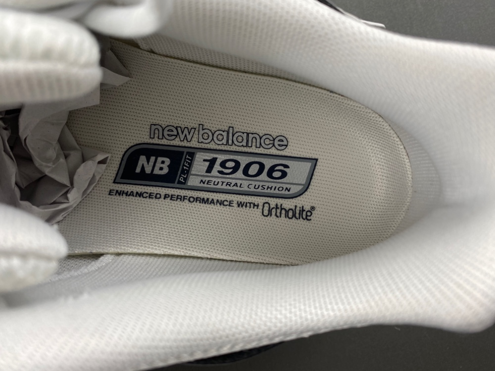 New Balance 1906 - Image 12