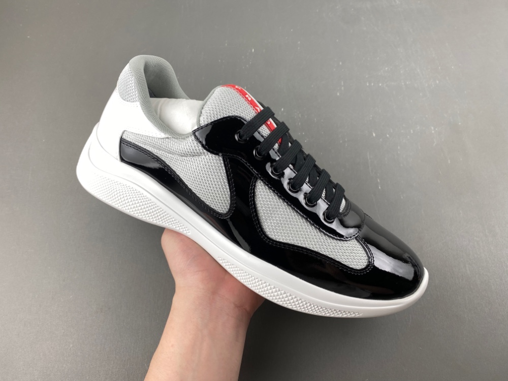 Prada - Image 12