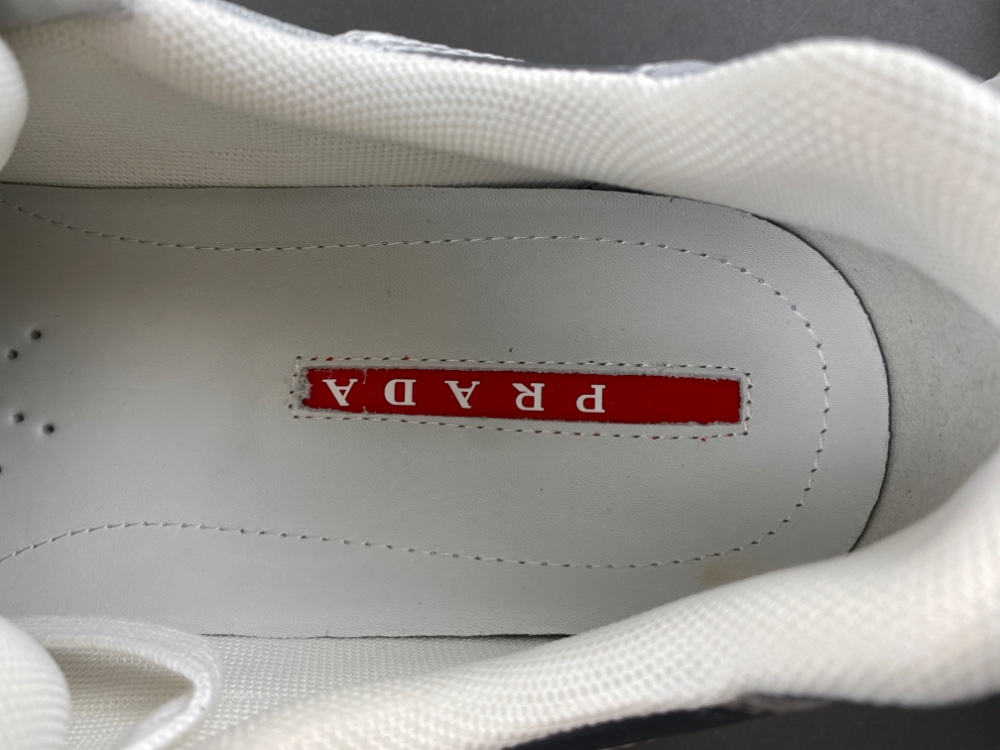Prada - Image 13