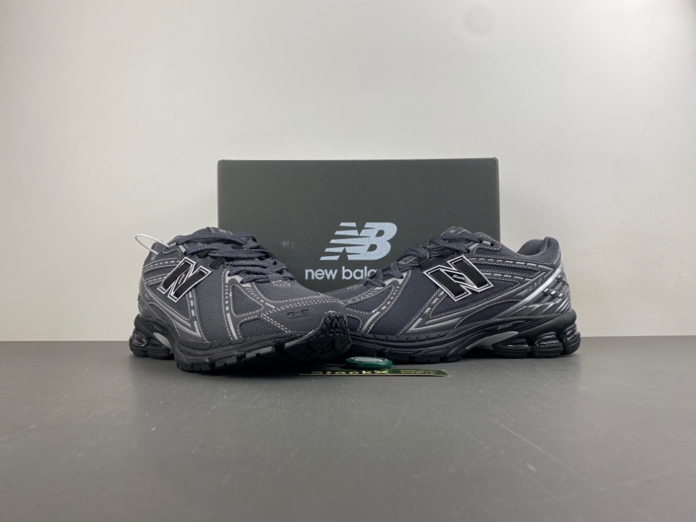 New Balance 1906 - Image 14