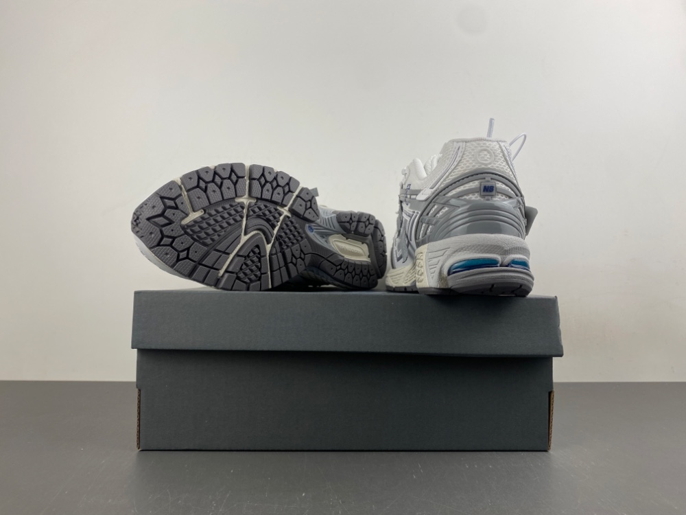 New Balance 1906 - Image 14