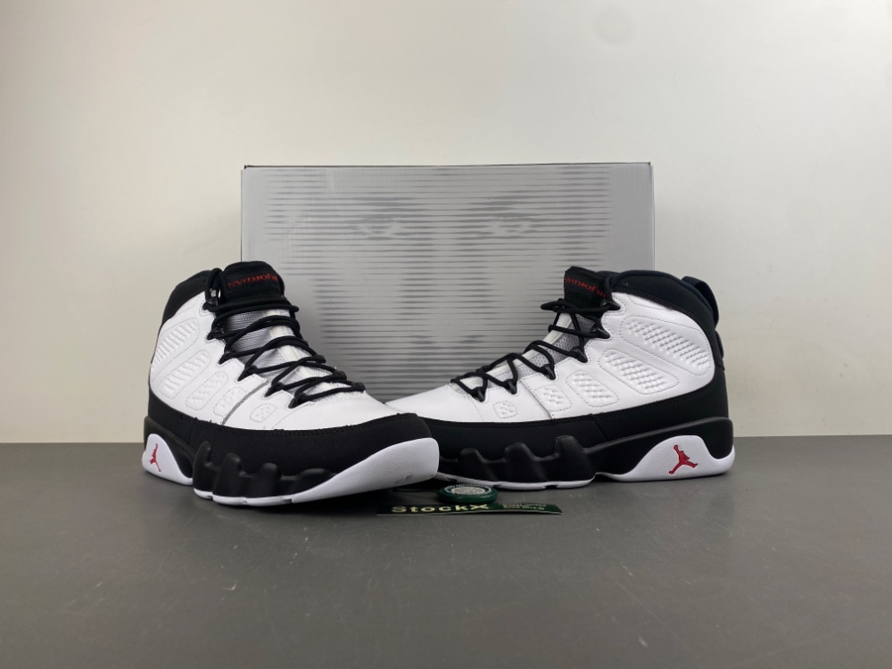 Air Jordan 9 OG “Space Jam” - Image 15