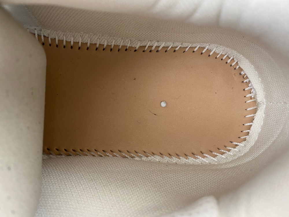Balenciaga LED - Image 17