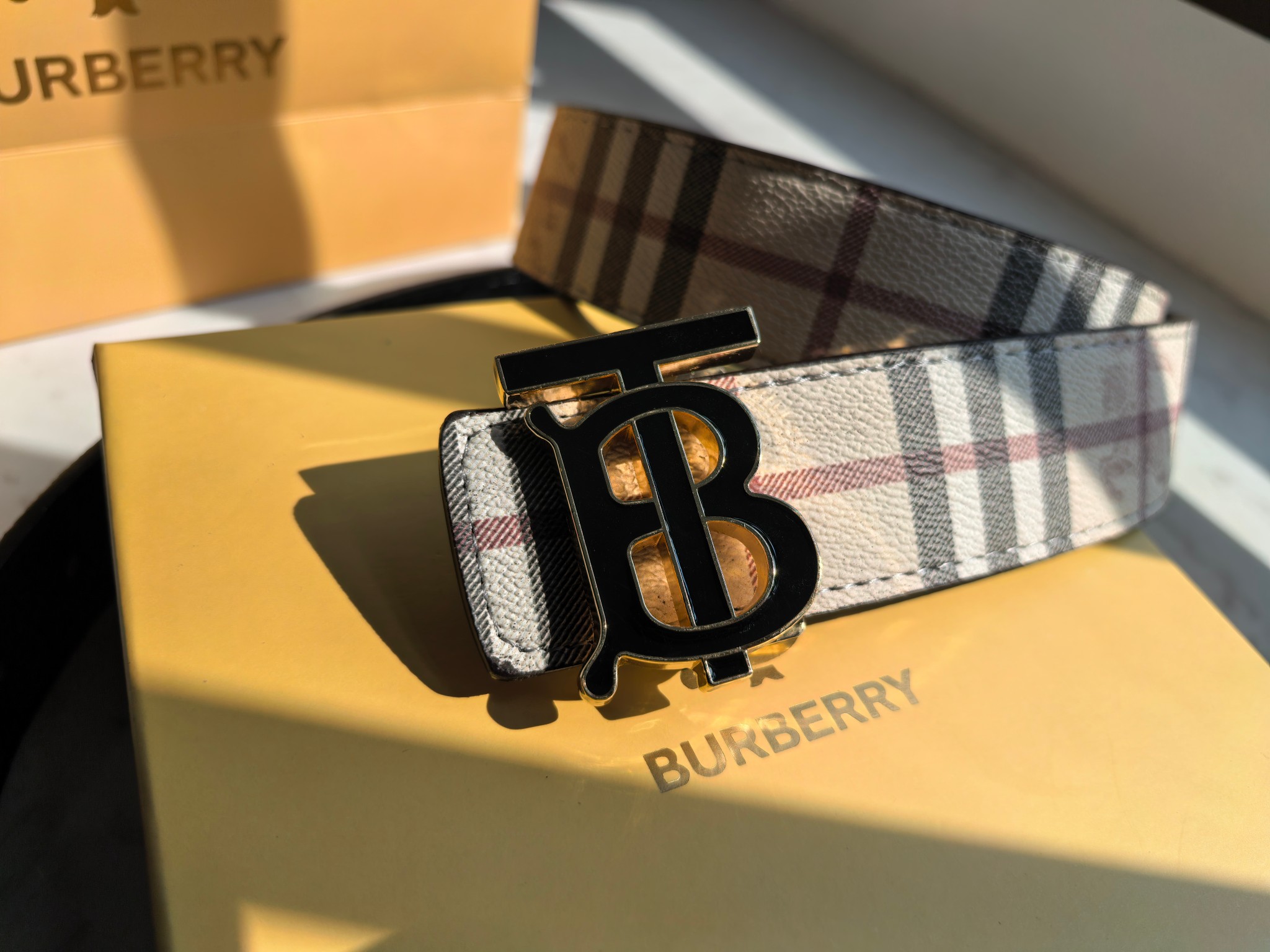BURBERRY - Image 3