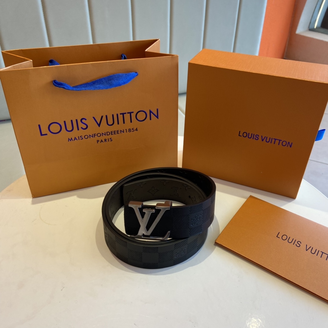 LOUIS VUITTON - Image 9